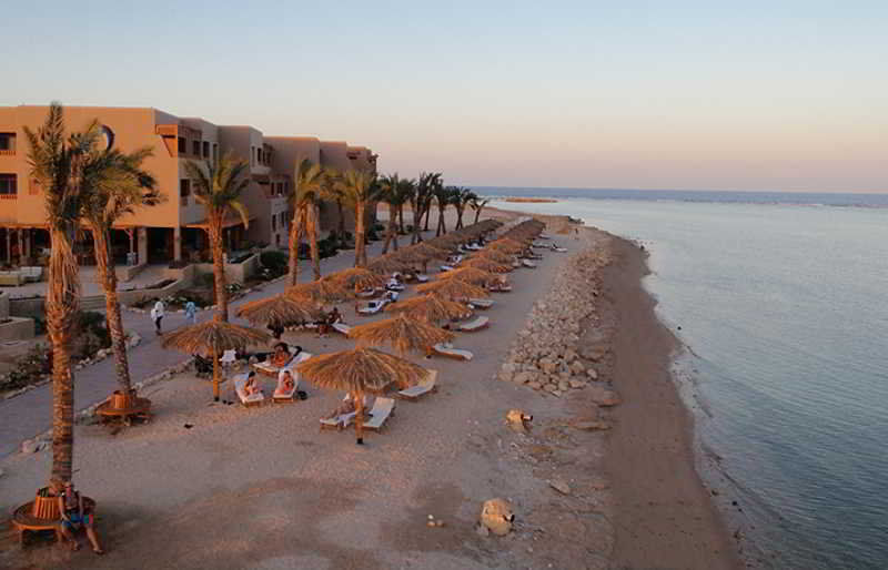 The Breakers Diving And Surfing Soma Bay Complex 4*