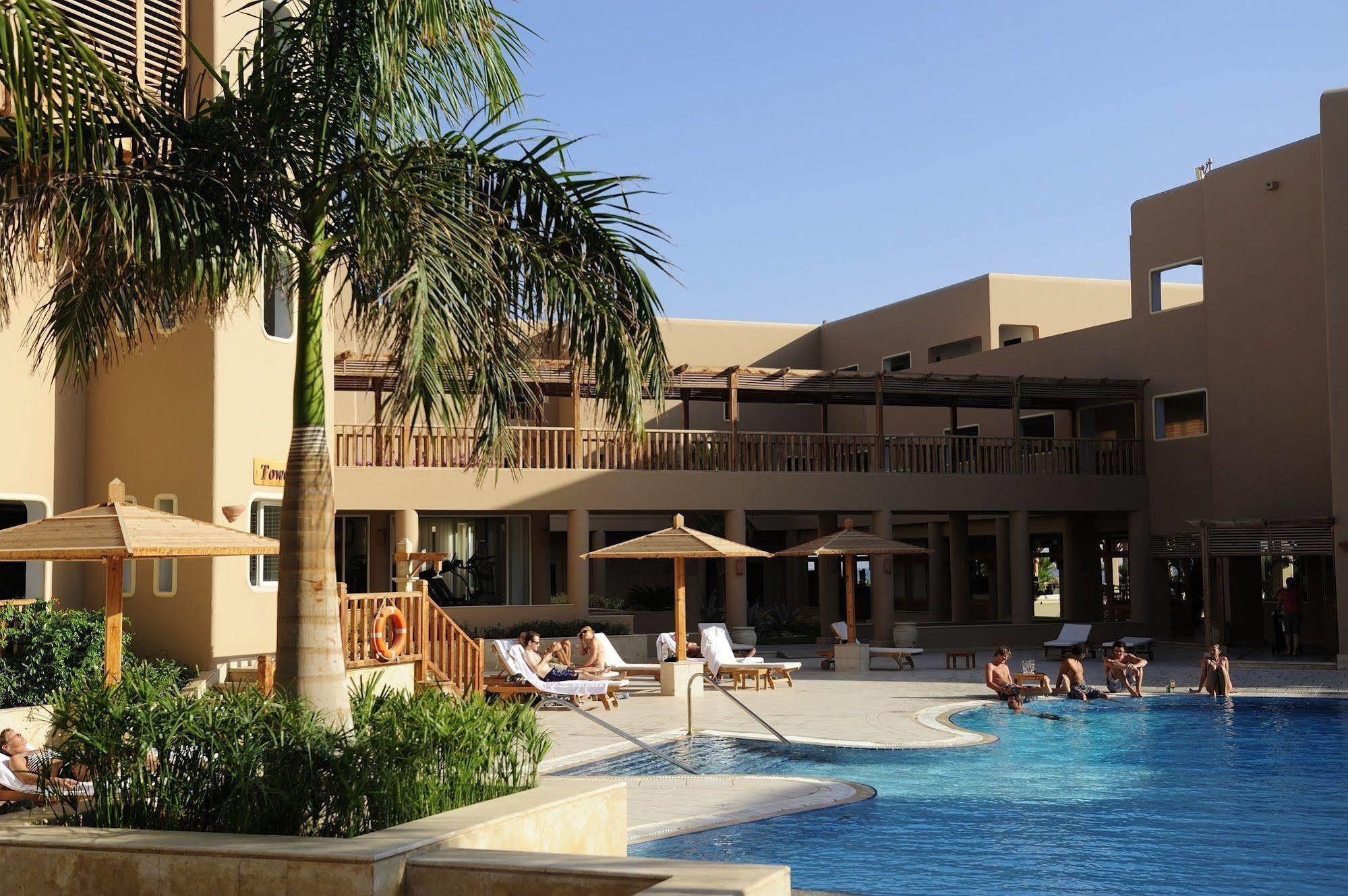The Breakers Diving And Surfing Soma Bay Complex 4*